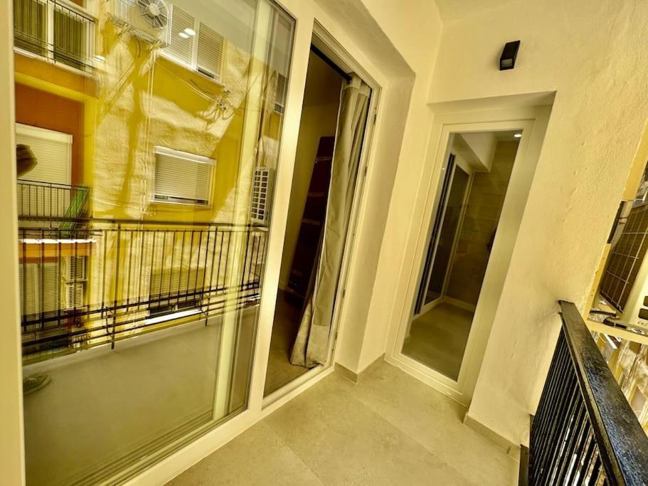 Dreaming Genil - Free Parking Apartment Granada Luaran gambar